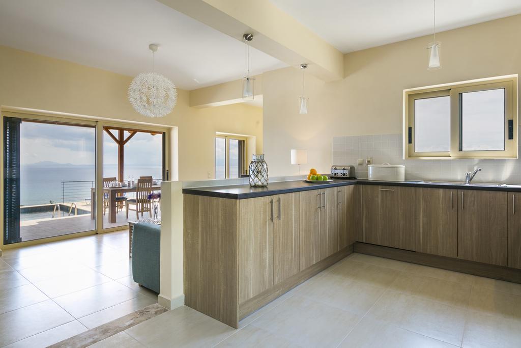 Unique Villa Ratzakli Ratzaklíon Quarto foto